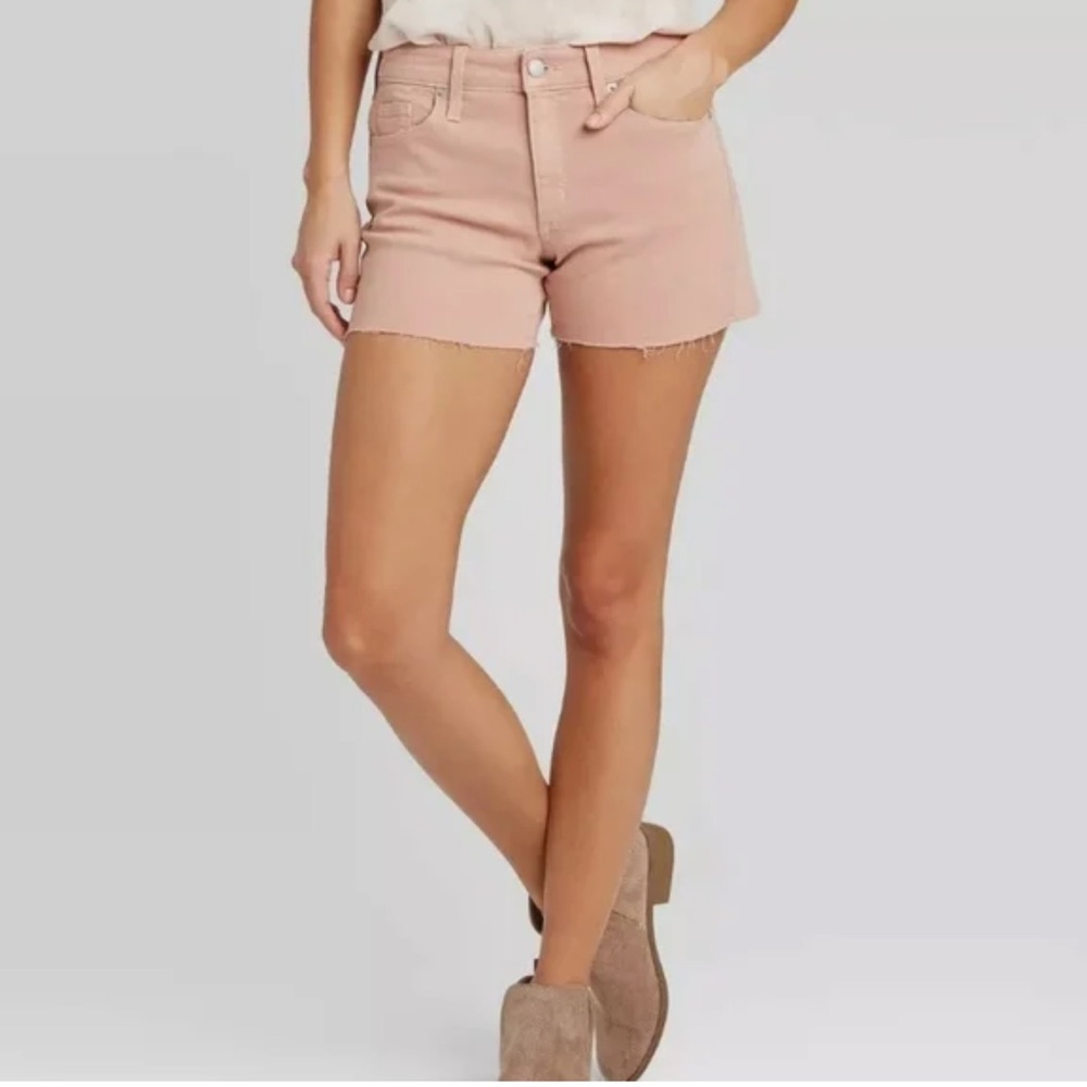 NWT Tinseltown Mid Rise Blush Pink Denim Shorts